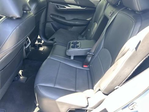 Certified 2025 INFINITI QX50 Sport image 21