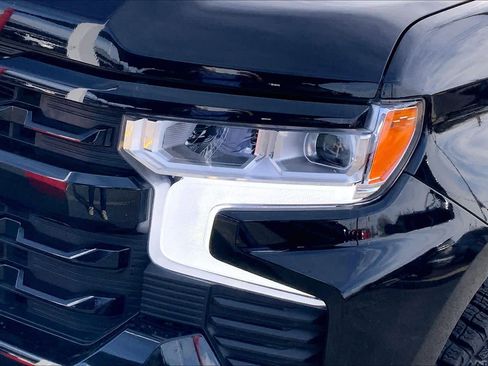 Used 2024 Chevrolet Silverado 1500 LT Trail Boss image 28