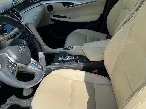 Certified 2020 INFINITI QX50 Luxe w/ Navigation Package AWD/4WD image 3