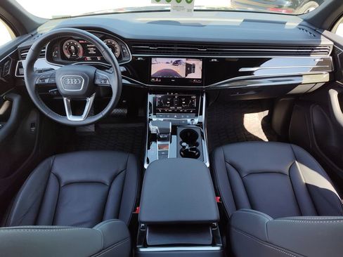 Certified 2025 Audi Q7 2.0T Premium w/ Convenience Package AWD/4WD image 30
