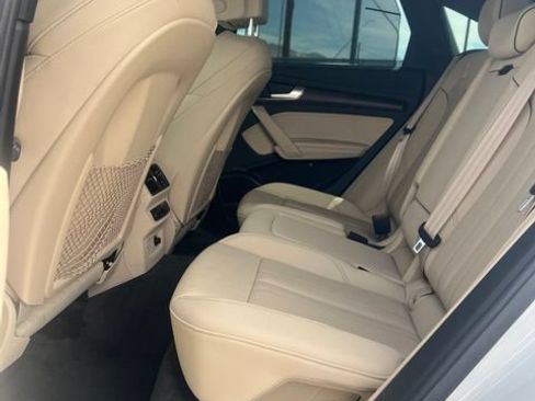 Used 2021 Audi Q5 2.0T Prestige AWD/4WD image 29