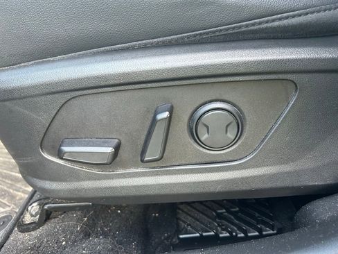 Used 2023 Hyundai Tucson Limited AWD/4WD image 17