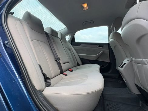 Used 2019 Hyundai Sonata SEL w/ Tech Package 02 FWD image 27