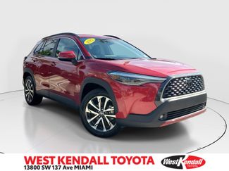 Used 2022 Toyota Corolla Cross XLE FWD video 1