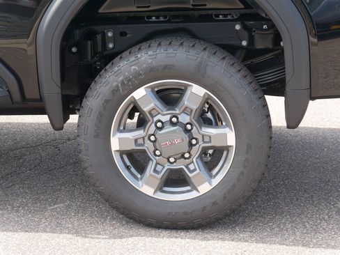 New 2026 GMC Sierra 3500 SLE w/ SLE Value Package AWD/4WD image 3