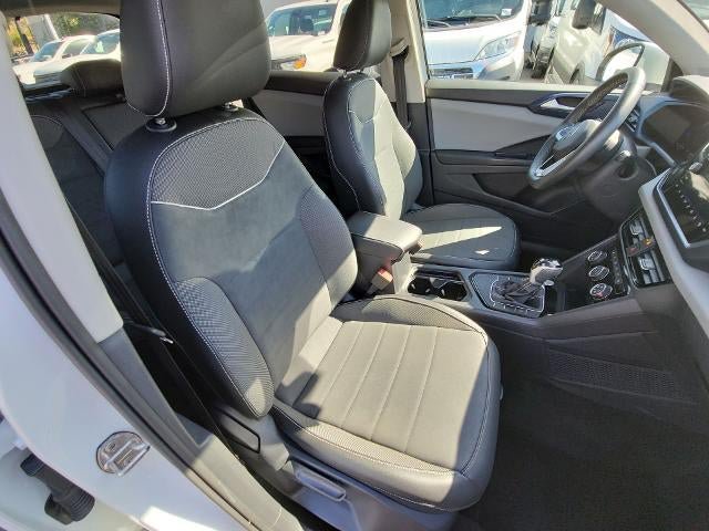 Used 2023 Volkswagen Taos SE w/ Black Wheel Package FWD image 26