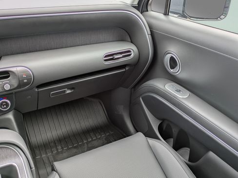 New 2026 Hyundai Palisade SEL Premium FWD image 17