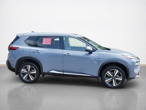 Certified 2023 Nissan Rogue Platinum w/ Platinum Premium Package AWD/4WD image 2