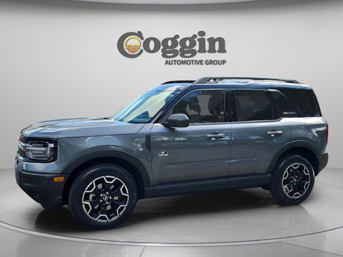 New 2025 Ford Bronco Sport Outer Banks image 1