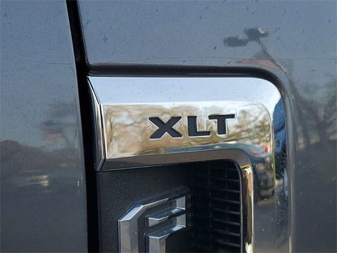 Certified 2021 Ford F350 XLT w/ Tremor Off-Road Package image 7