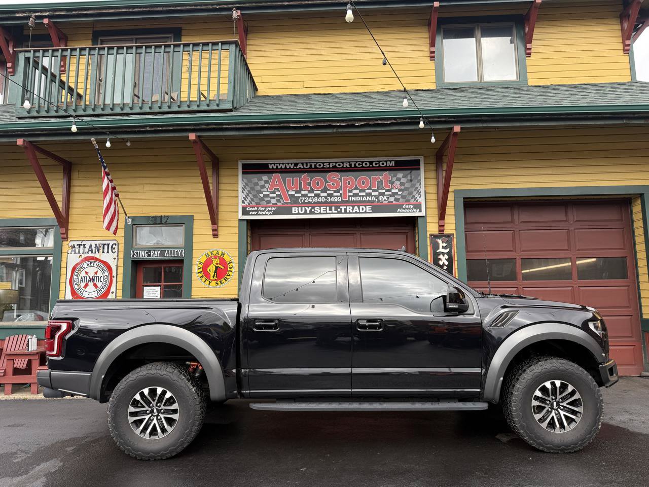 Used 2020 Ford F150 Raptor w/ Equipment Group 802A Luxury AWD/4WD image 2