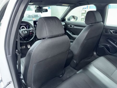 Used 2023 Honda Civic Sport image 26