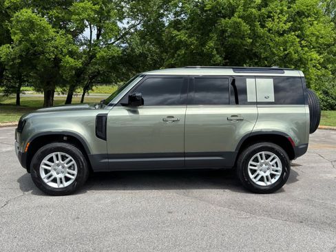 Used 2024 Land Rover Defender 110 S AWD/4WD image 7