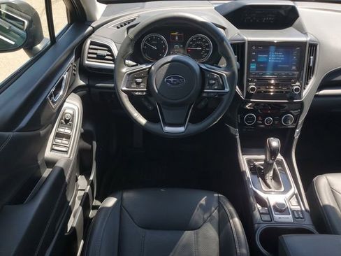 Certified 2023 Subaru Forester Touring AWD/4WD image 17