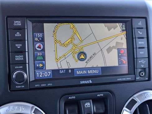 Used 2012 Jeep Wrangler Unlimited Sahara w/ Connectivity Group AWD/4WD image 13