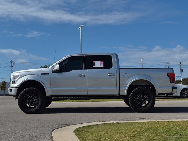 Used 2016 Ford F150 Lariat w/ Equipment Group 502A Luxury AWD/4WD image 8