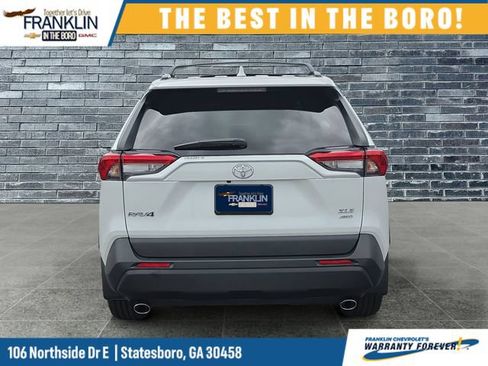 Used 2025 Toyota RAV4 XLE Premium AWD/4WD image 4