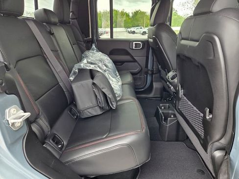 New 2026 Jeep Gladiator Rubicon image 14