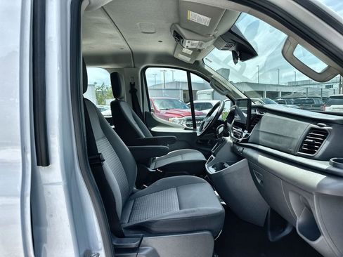 Used 2024 Ford Transit 350 XLT RWD image 27