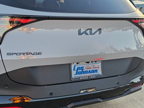 New 2026 Kia Sportage X-Line image 25