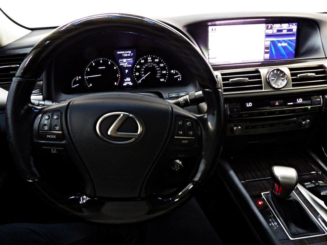 Used 2014 Lexus LS 460 AWD w/ Comfort Package image 19