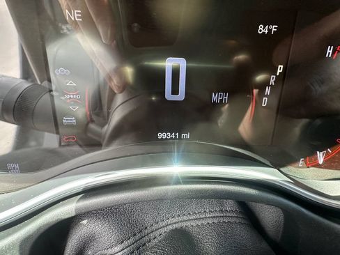 Used 2019 Dodge Durango SXT w/ 3rd Row Seating Group RWD image 19