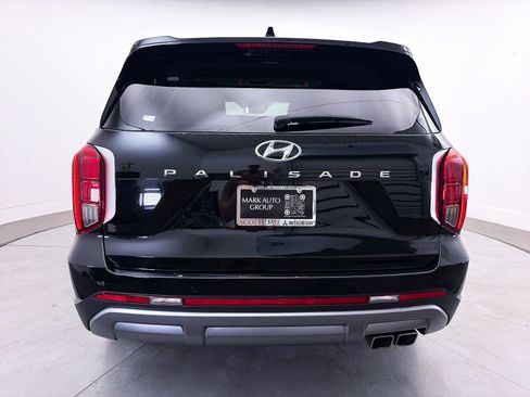 Used 2023 Hyundai Palisade SEL w/ Premium Package FWD image 18