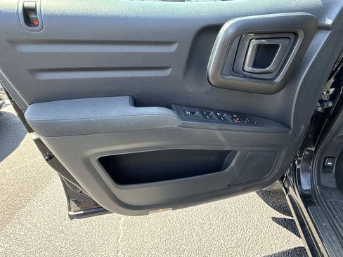 Used 2014 Honda Ridgeline Sport image 13