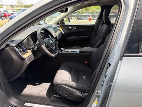 New 2026 Volvo XC60 B5 Plus w/ Climate Package AWD/4WD image 12