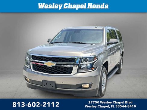 Used 2017 Chevrolet Suburban LT w/ Luxury Package AWD/4WD image 1