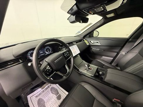 Used 2026 Land Rover Range Rover Velar S AWD/4WD image 8