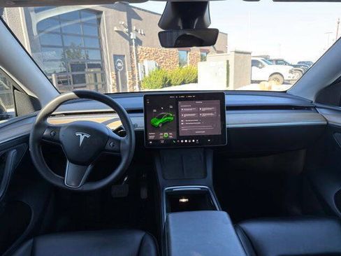 Used 2023 Tesla Model Y Long Range AWD/4WD image 10