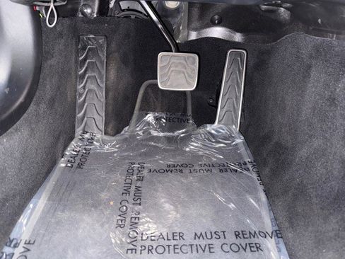 Used 2019 Aston Martin DB11 Volante image 61