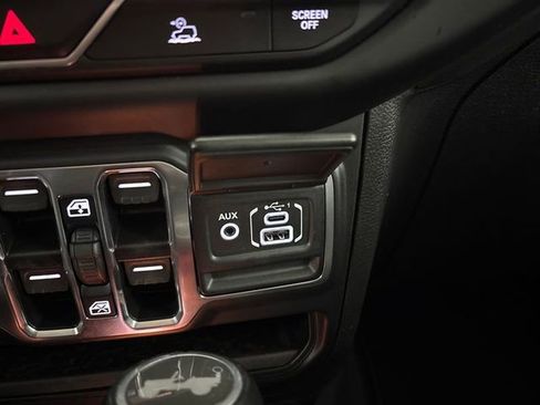 Used 2021 Jeep Wrangler Unlimited Sahara w/ Uconnect 4C Nav & Sound Group image 47