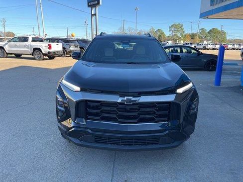 New 2026 Chevrolet Equinox ACTIV w/ Convenience Package III image 3