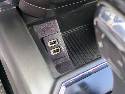 Used 2019 Ford F150 Lariat AWD/4WD image 37