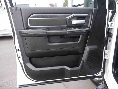 Certified 2024 RAM 3500 Big Horn image 27