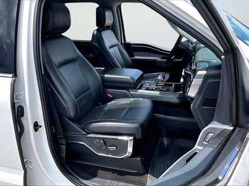 Used 2022 Ford F150 Lariat w/ Equipment Group 502A High AWD/4WD image 27