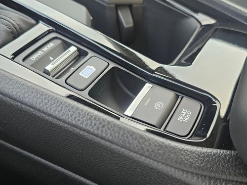 New 2025 Honda Accord EX-L image 33