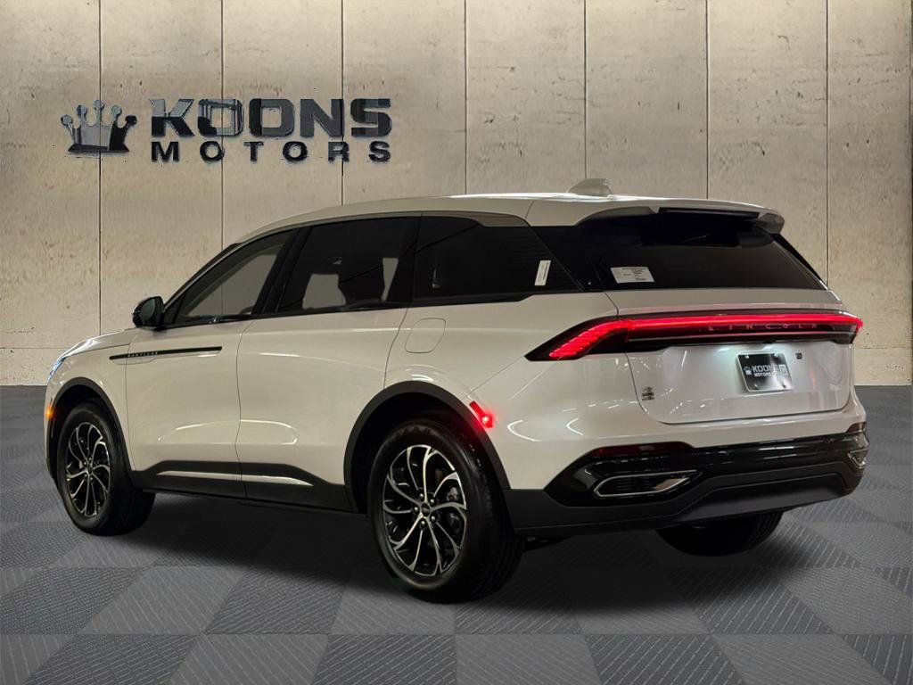 New 2026 Lincoln Nautilus Premier AWD/4WD image 5