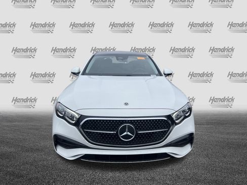 Used 2025 Mercedes-Benz E 350 Sedan image 3