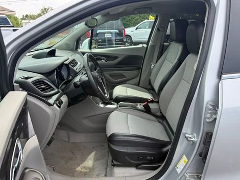 Used 2015 Buick Encore FWD image 10