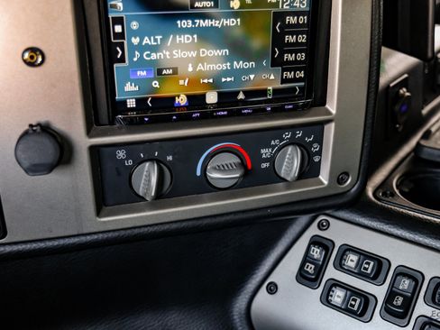 Used 2006 HUMMER H1 4-Door Wagon image 85