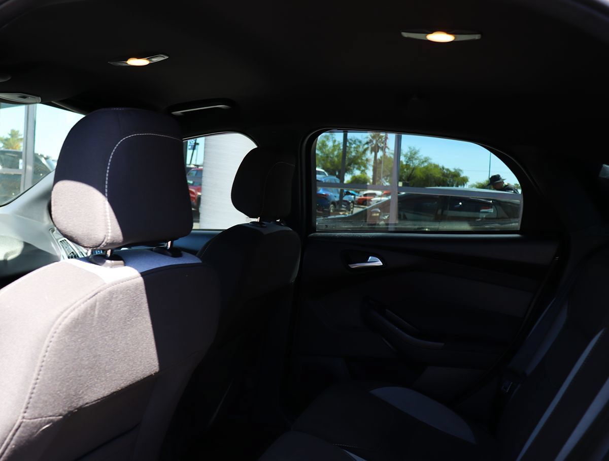 Used 2018 Ford Focus ST FWD image 34