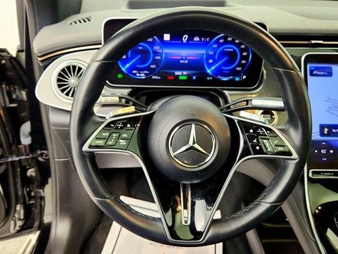 Used 2023 Mercedes-Benz EQS 450+ SUV image 12