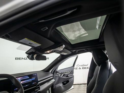 Used 2026 BMW 530i image 19