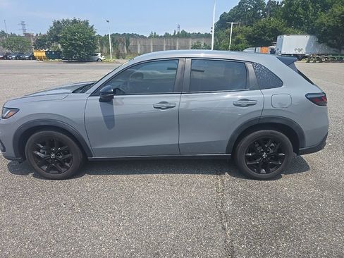 Used 2024 Honda HR-V Sport image 8