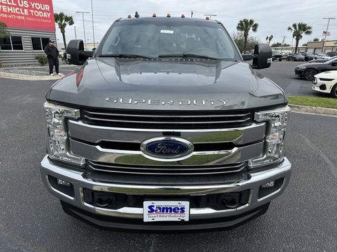 Used 2019 Ford F250 Lariat w/ Lariat Value Package image 9