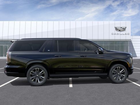 New 2026 Cadillac Escalade ESV Sport w/ Touring Package AWD/4WD image 5