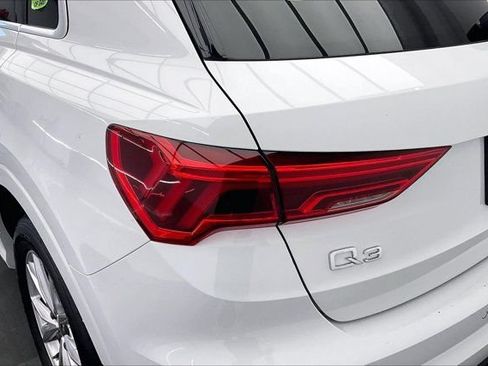 Used 2024 Audi Q3 2.0T Premium AWD/4WD image 29